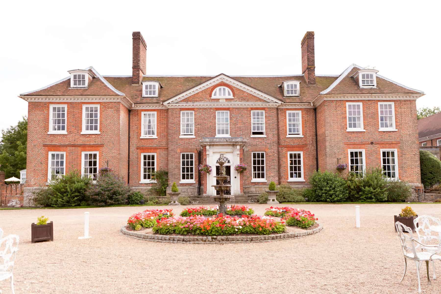 view more: http://lorna elizabeth.pass.us/chilstonparkgallery